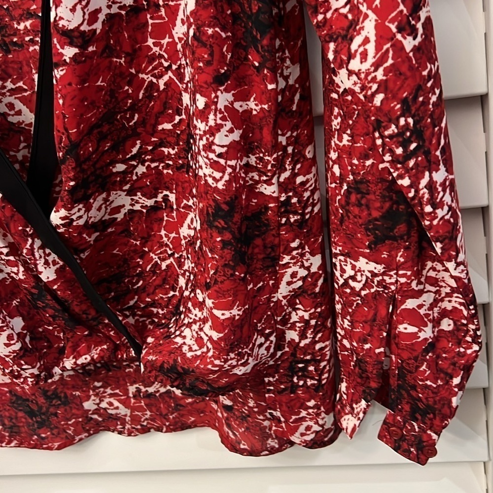 NWT Ricki’s Plunge V Neck Wrap Blouse - Picture 4 of 7